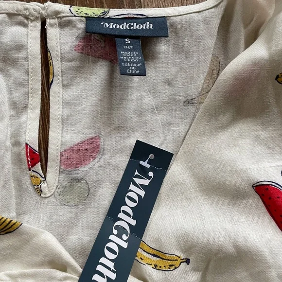 ModCloth fruit print top with tie nwt small - Picture 3 of 4
